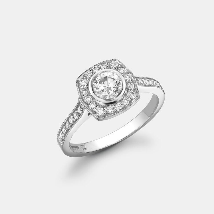 The White Gold Round Brilliant Diamond Ring