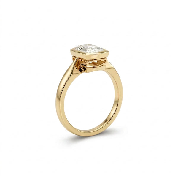 18ct Yellow Gold Octagonal Diamond Wed-Fit Engagement Ring