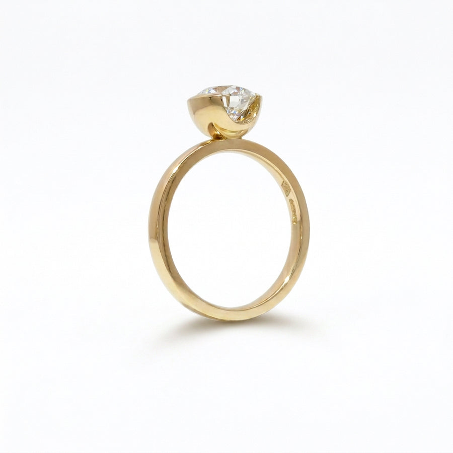 Yellow Gold Aurora Lab Grown Diamond Solitaire Ring