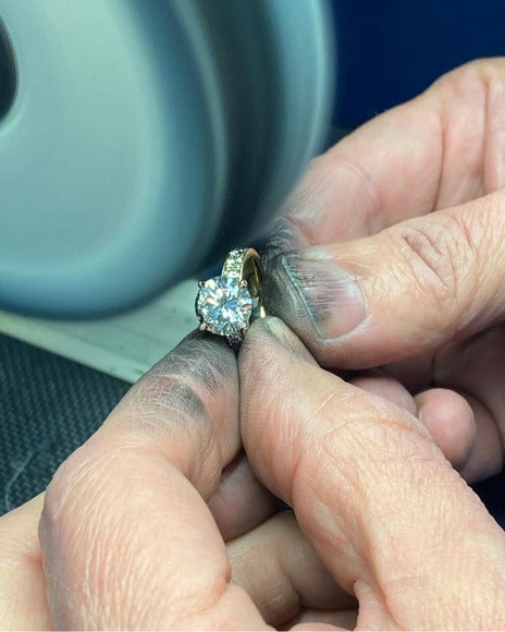 Robert Bicknell Fine Jewellery