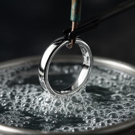 Robert Bicknell Fine Jewellery